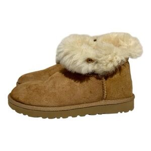 UGG Womens #1016422 Bailey Button II  Fleece Boots Size 7